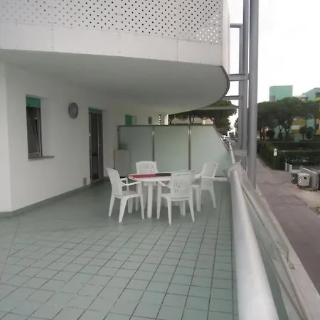 Lejlighed Wonderful With Balcony Close To The - By Beahost